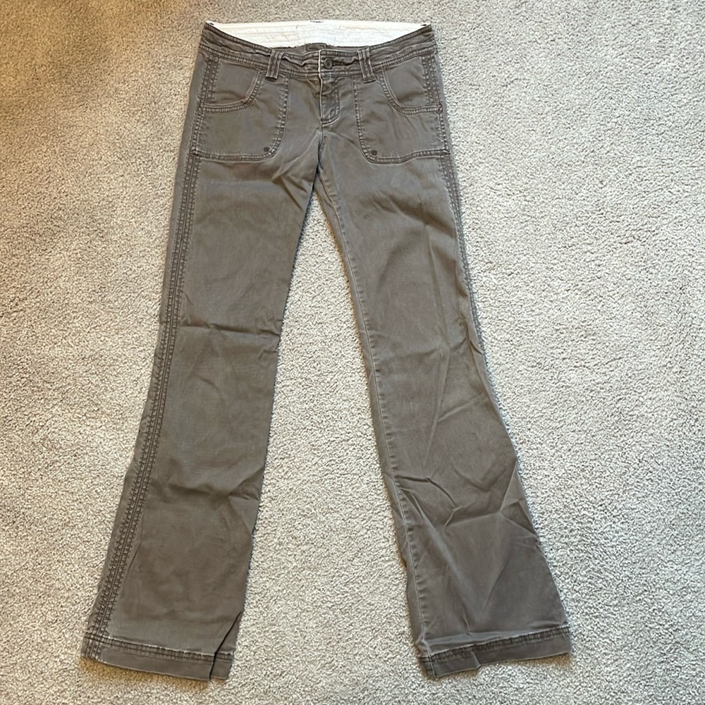 Vintage 2000s Hollister Ultra Low-Rise Boot Cut Pants Size 3R